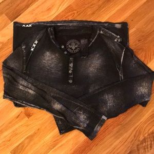 Men’s long sleeve shirt